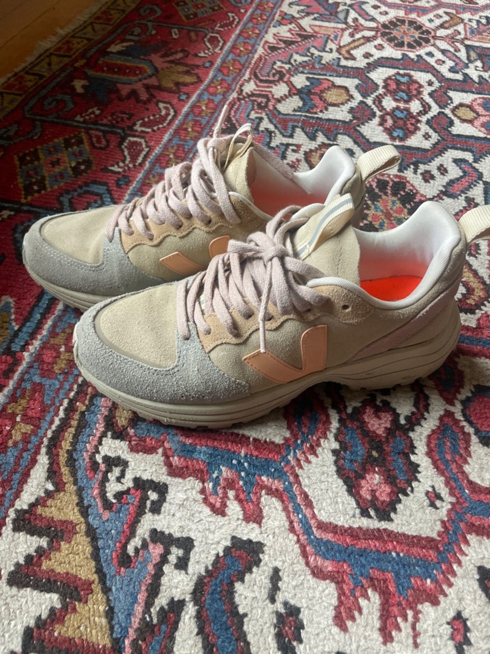Veja Venturi Suede Sneakers